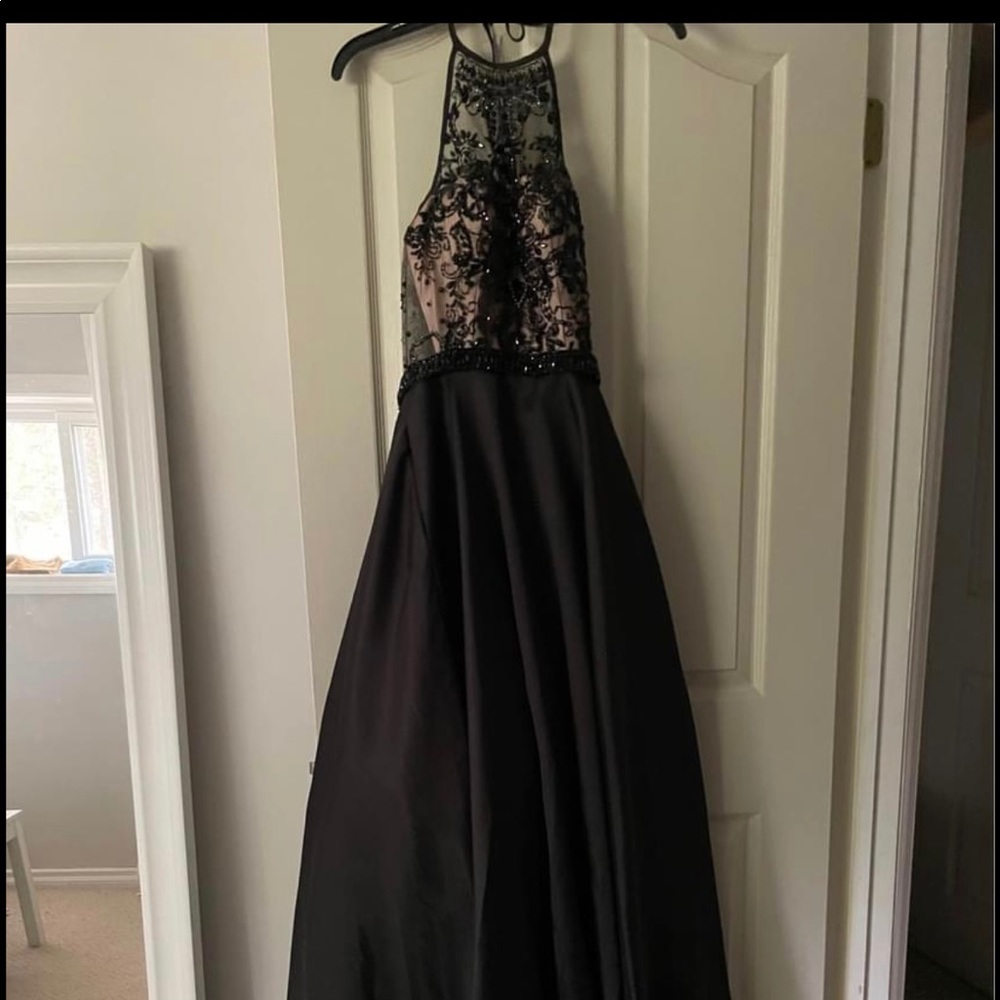 Grad dress